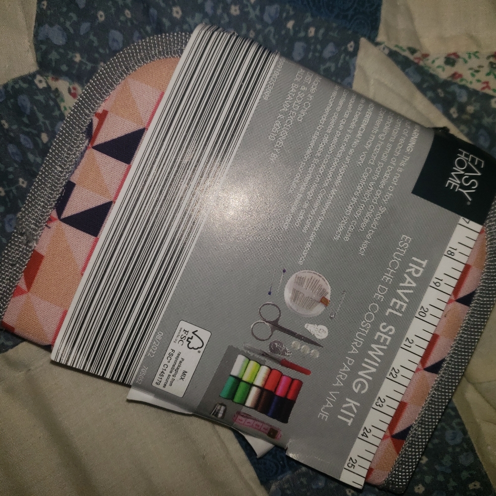 Sewing Essentials Multicolor Travel Sewing Kit - Picture 3 of 10